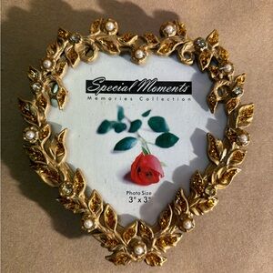 “SPECIAL MEMORIES” Picture Frame